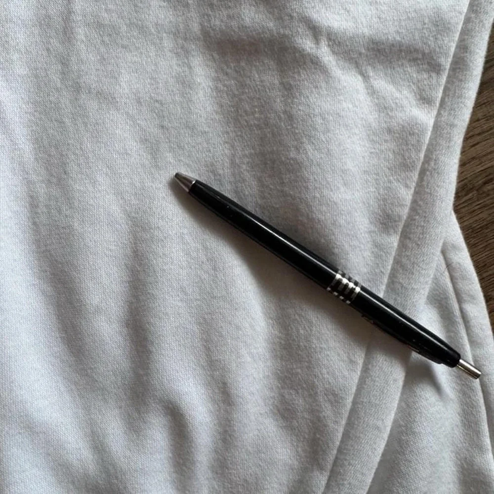 Nike men’s White Long Sleeve Hoodie Black/Gold Logo on front XL - Picture 9 of 12